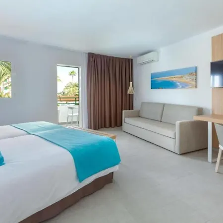 דירה Doble Deluxe Con Media Pension, A 400m De
